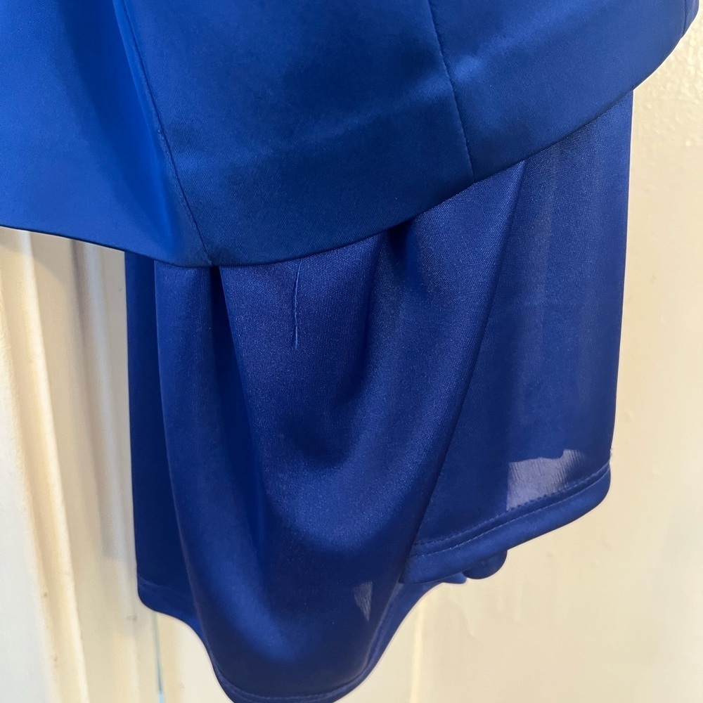 David Meister Royal Blue V-Neck midi dress. SIZE 8. - Picture 6 of 8